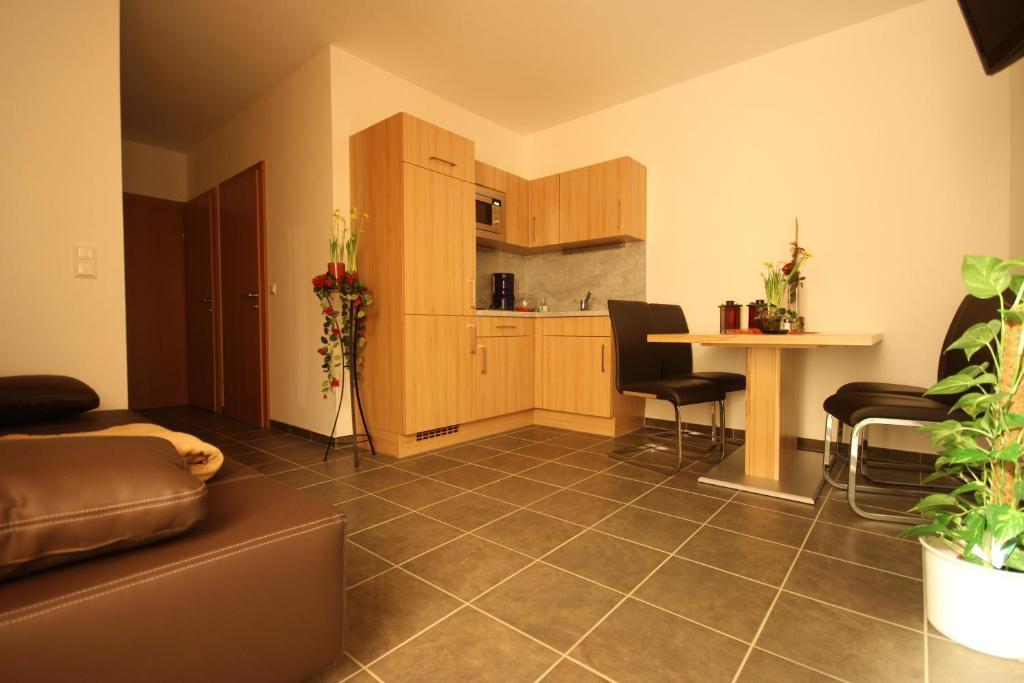 Hotel Panoramadorf Saualpe Eberstein Zimmer foto